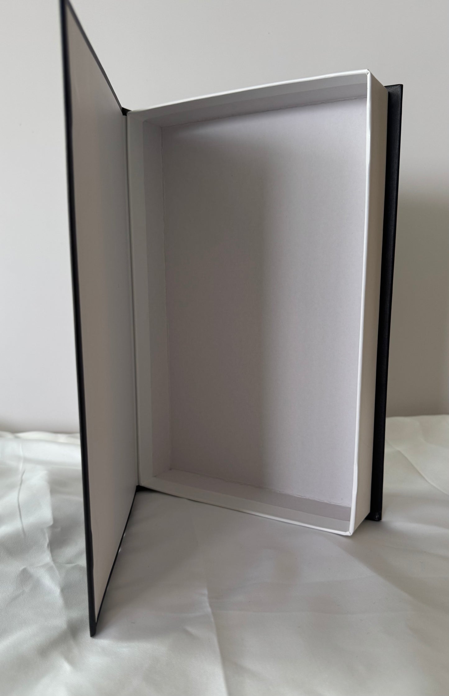 Aufklappbares Hardcover no. 1