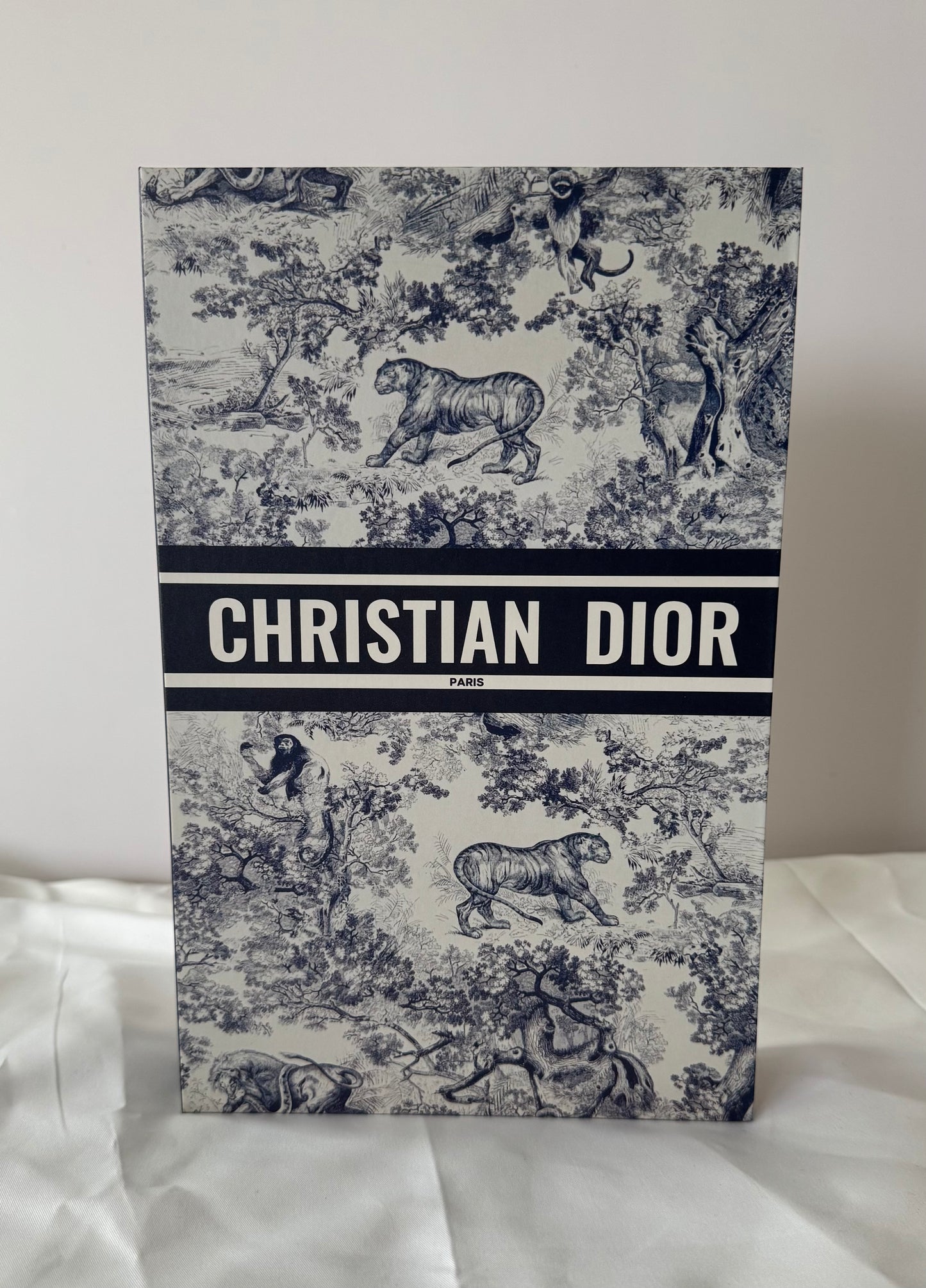 Aufklappbares Hardcover no. 3