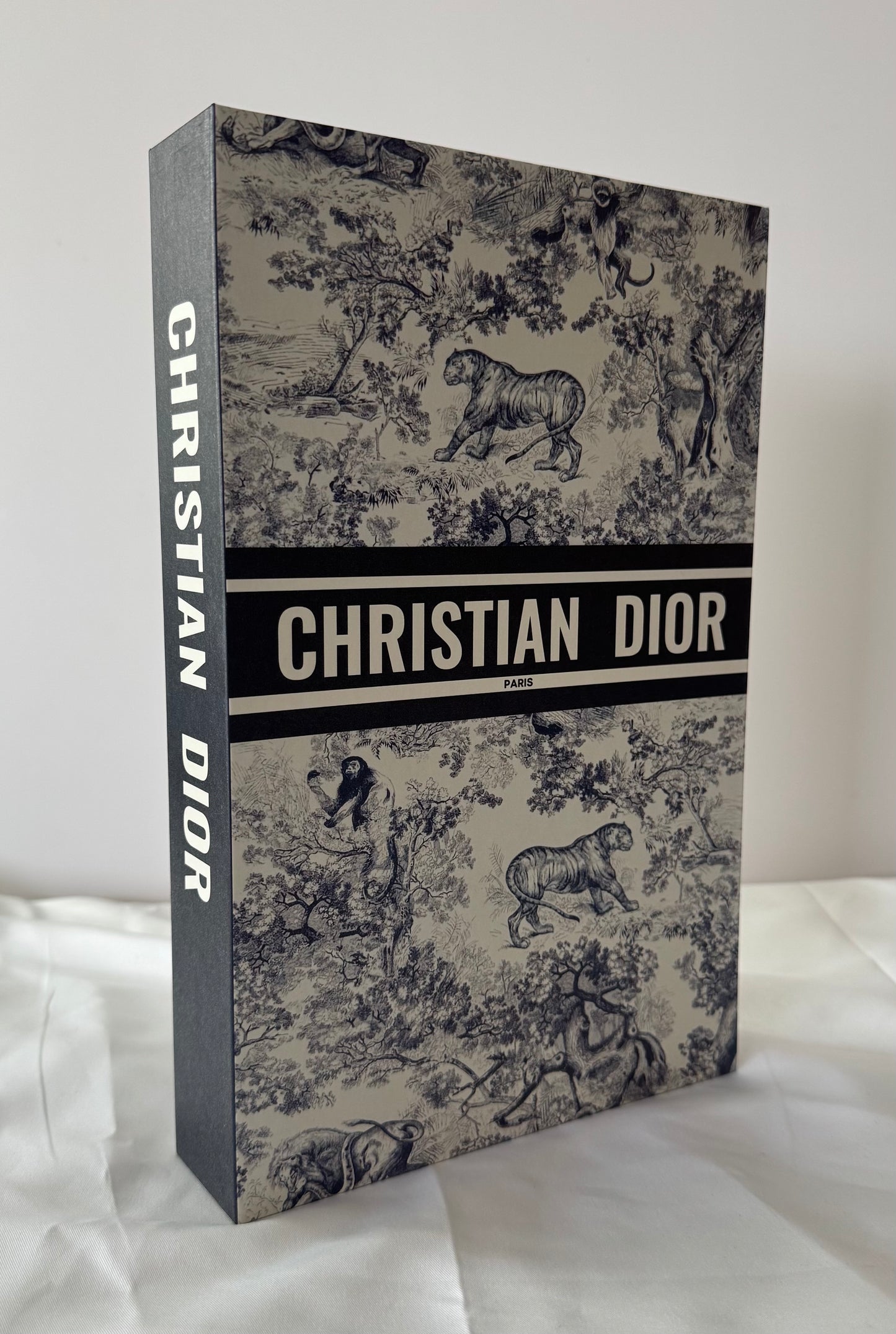 Aufklappbares Hardcover no. 3