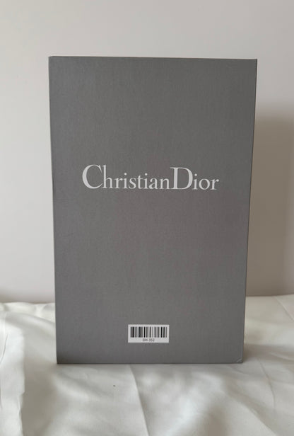 Aufklappbares Hardcover no. 4