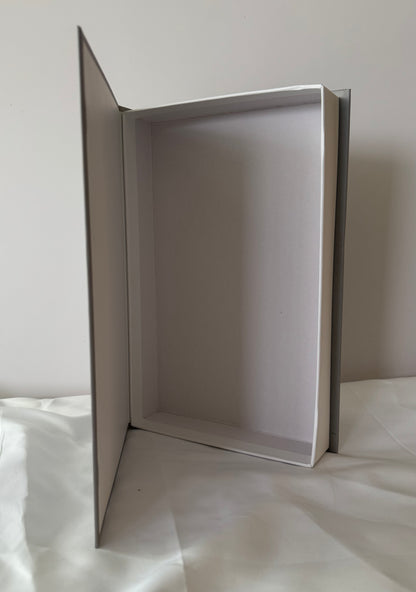 Aufklappbares Hardcover no. 4