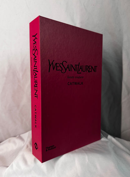 Aufklappbares Hardcover no. 10