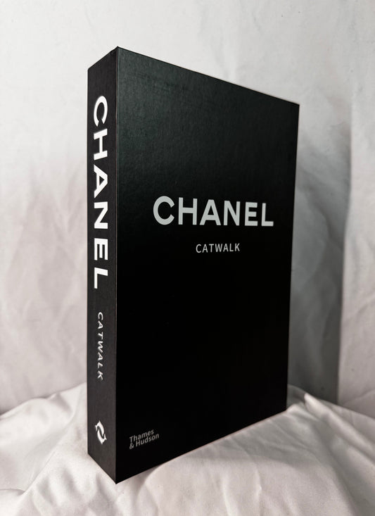 Aufklappbares Hardcover no. 5